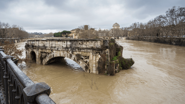 Rischio idrogeologico a Roma e strategie di adattamento climatico slider corriere