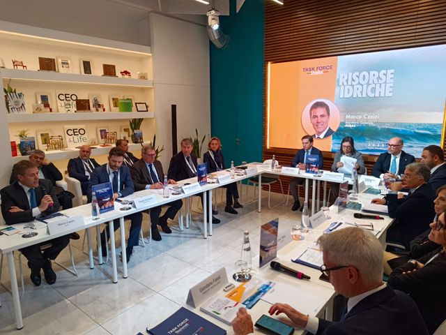 Tavola rotonda organizzata da CEOforLIFE sull’acquedotto pugliese - l'intervento di AUBAC mc